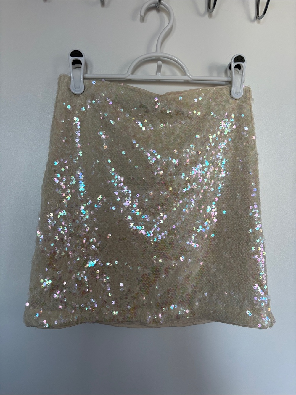 Dynamite Iridescent Sequin Mini Skirt - Cream (part of a 2 piece set)